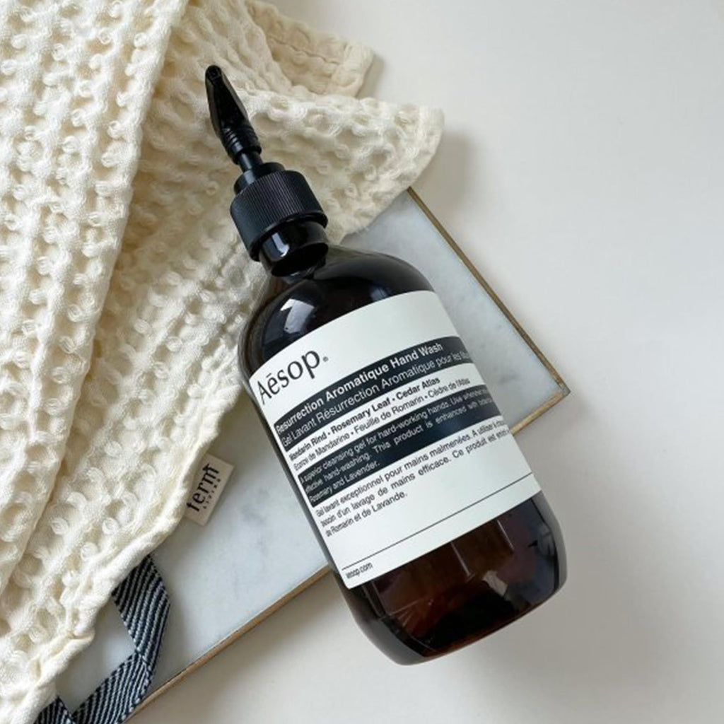 Aesop Resurrection Aromatique Hydrating Hand Wash | Gentle Non-Drying Hand Soap with Mandarin Rind, Rosemary, & Lavender - FENGGESTORE20