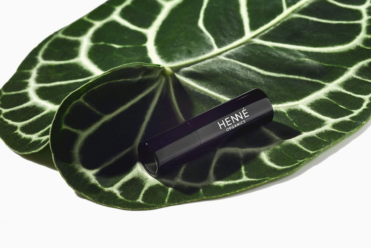 Henné Organics Luxury Lip Balm V2 - Natural and Organic Moisturizer - 0.15 Ounce Stick - FENGGESTORE20