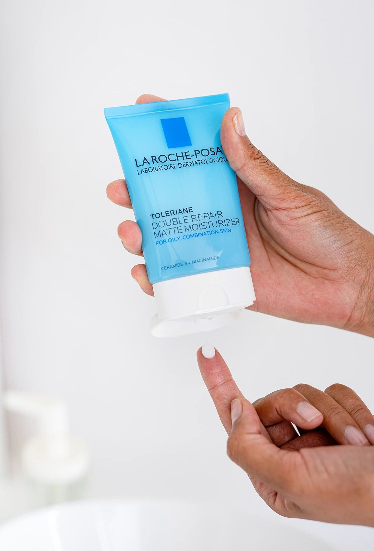 La Roche-Posay Toleriane Double Repair Matte Face Moisturizer, Daily Moisturizer For Oily Skin - FENGGESTORE20