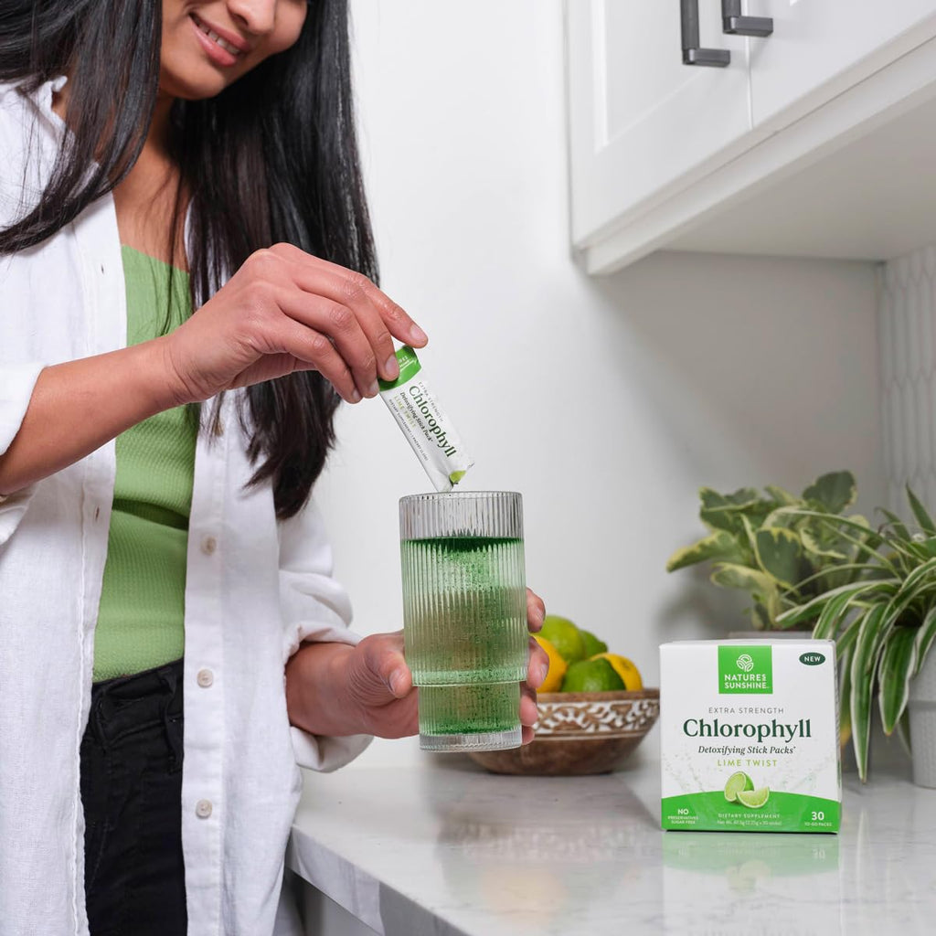 Nature's Sunshine Chlorophyll Stick Packs: Supercharge Your Detox and Boost Gut Health in Convenient, Delicious Stick Packs (Lime Twist) - FENGGESTORE20