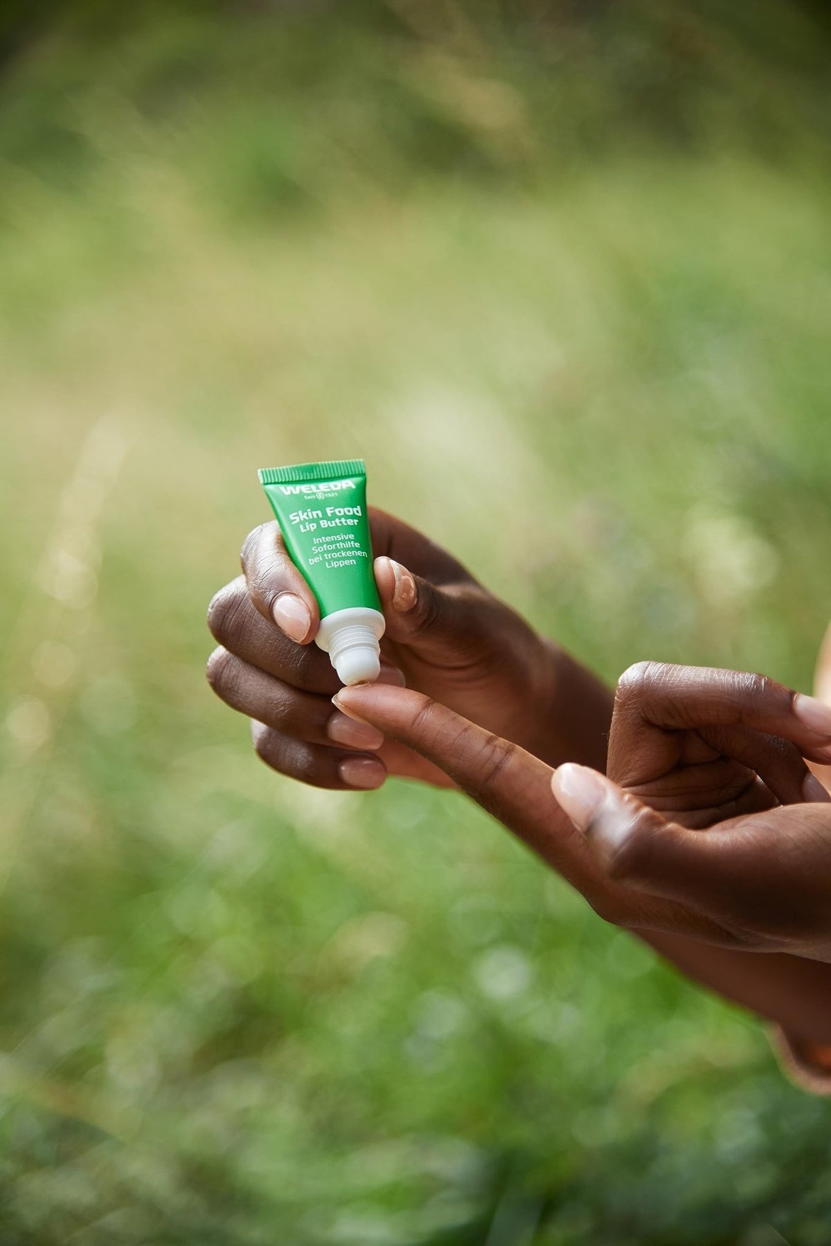 Weleda Skin Food Lip Butter, 0.27 Ounce, Plant Rich Moisturizing Lip Care with Sunflower Seed Oil, Chamomile and Calendula - FENGGESTORE20